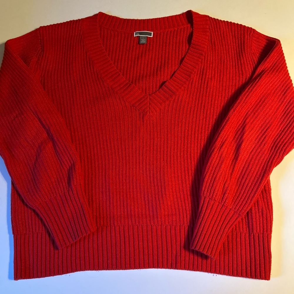 Chelsea28 woman’s large Bright Red V-Neck Sweater oversized ribbed hem/cuff boxy